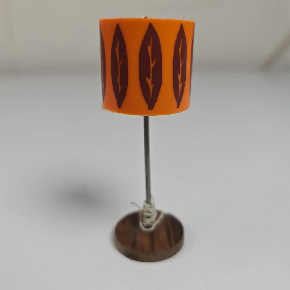 Lundby SUFA MCM Floor Lamp Orange Retro Shade Wood Tone Base Dollhouse Mini